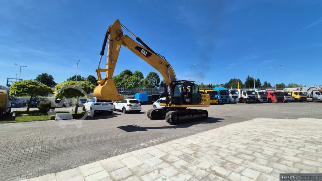 budowlane Caterpillar 330D2 L - Excavator - 3 Buckets z zagranicy